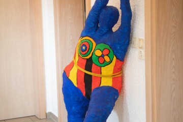 Pädagogisches Kunstprojekt "Nana-Figur"